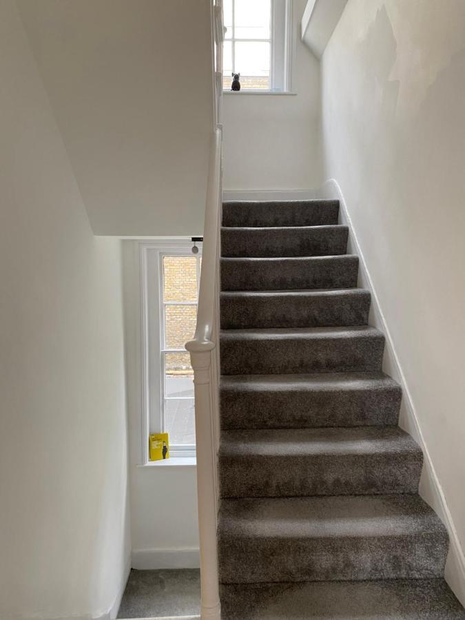 Charming Newly Refurb 2-Bed 2-Bath Whole Apartment Near Hyde Park & Kensington, Prime Paddington Location Zone 1 런던 외부 사진