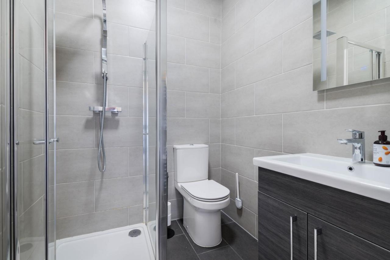 Charming Newly Refurb 2-Bed 2-Bath Whole Apartment Near Hyde Park & Kensington, Prime Paddington Location Zone 1 런던 외부 사진