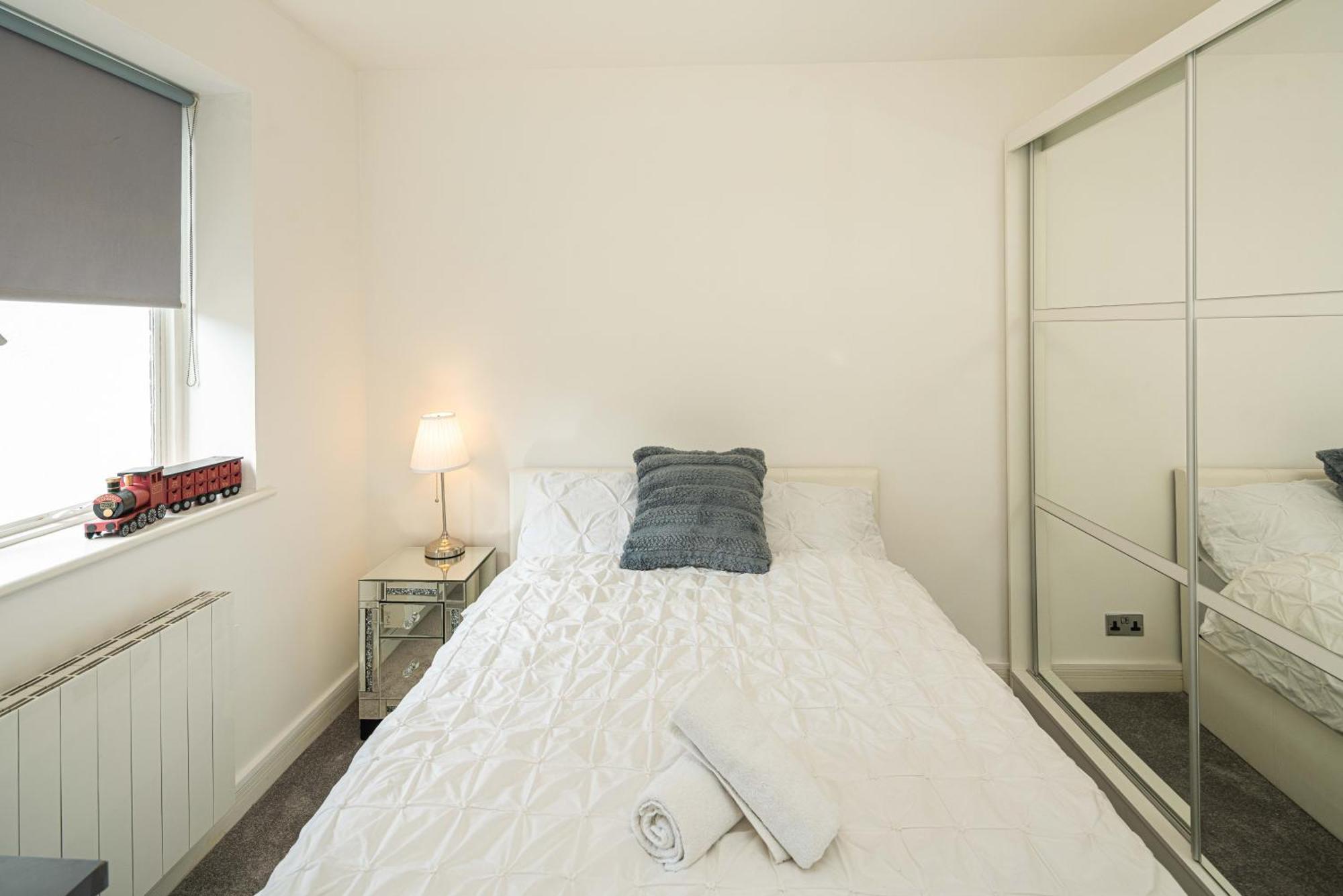 Charming Newly Refurb 2-Bed 2-Bath Whole Apartment Near Hyde Park & Kensington, Prime Paddington Location Zone 1 런던 외부 사진