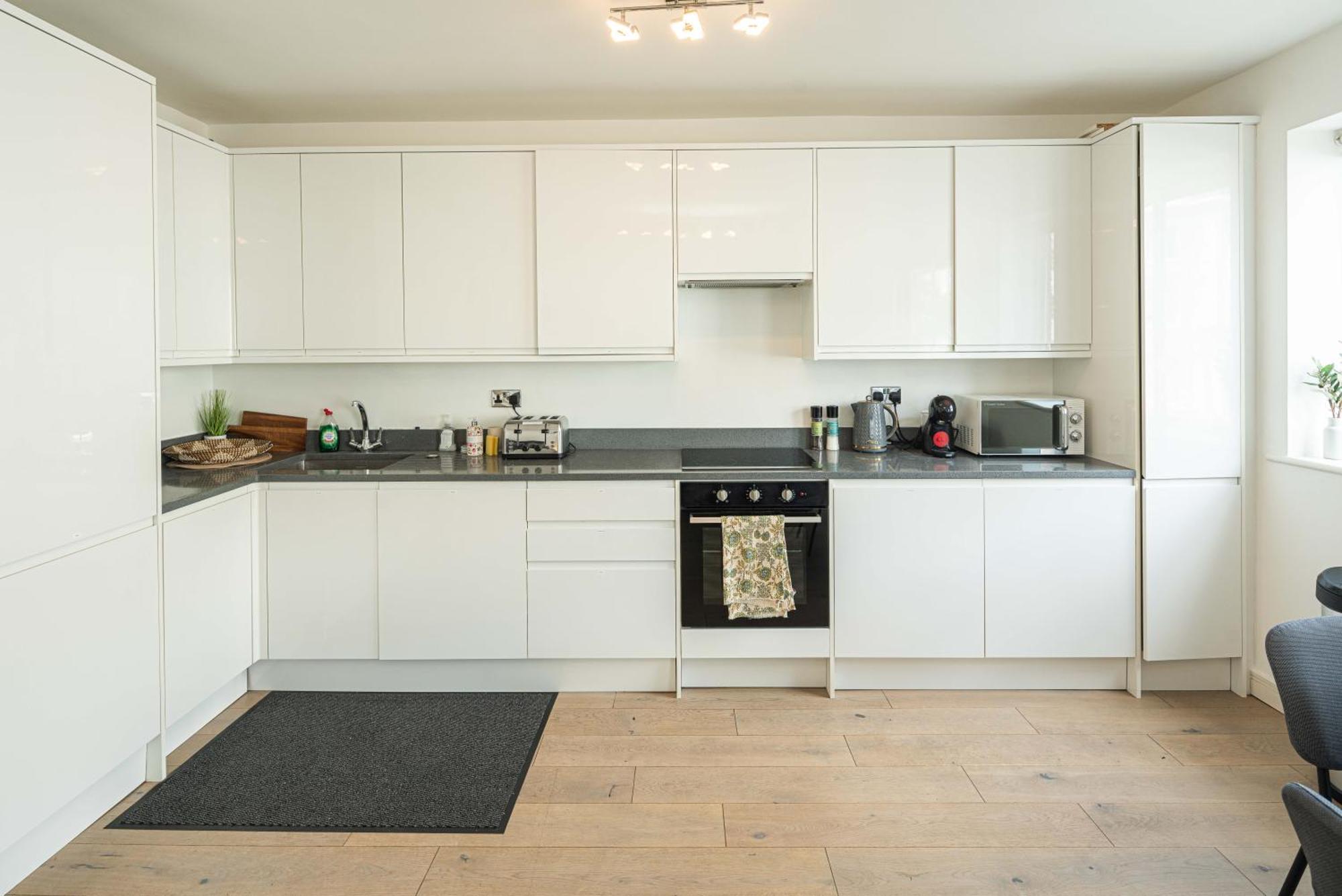 Charming Newly Refurb 2-Bed 2-Bath Whole Apartment Near Hyde Park & Kensington, Prime Paddington Location Zone 1 런던 외부 사진